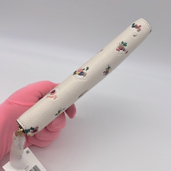 Coach Accordion Zip Wallet With Floral Print Brass/Chalk Multi - Picture 7 of 16